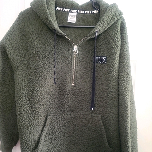 "PINK" Sherpa pull over - Picture 1 of 3